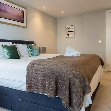 Gunwharf Quays Apartments Портцмаус Экстерьер фото