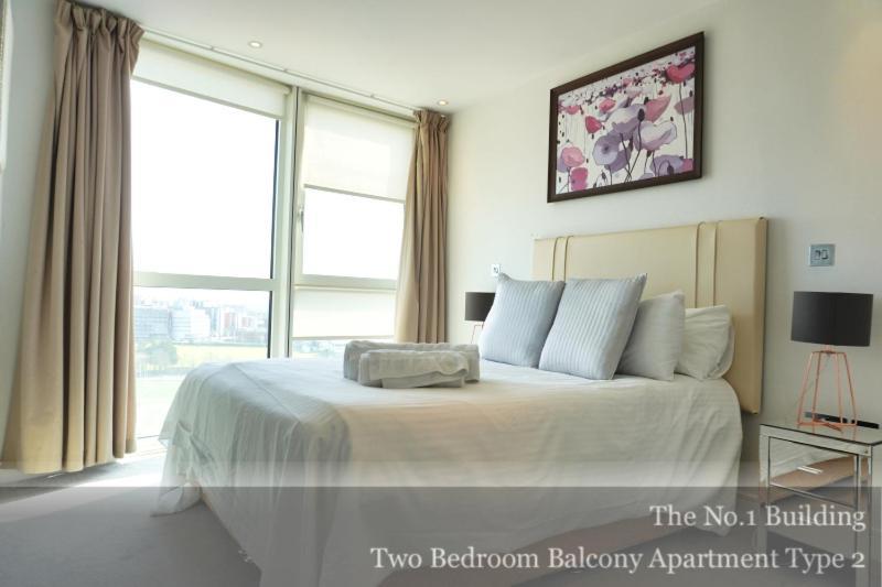 Gunwharf Quays Apartments Портцмаус Экстерьер фото