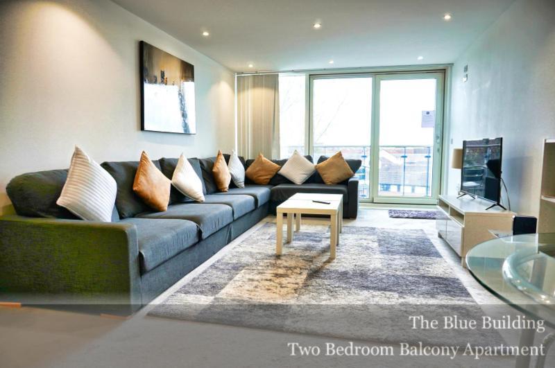 Gunwharf Quays Apartments Портцмаус Экстерьер фото