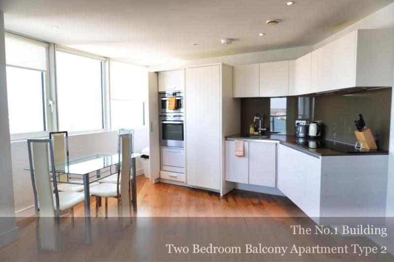 Gunwharf Quays Apartments Портцмаус Экстерьер фото