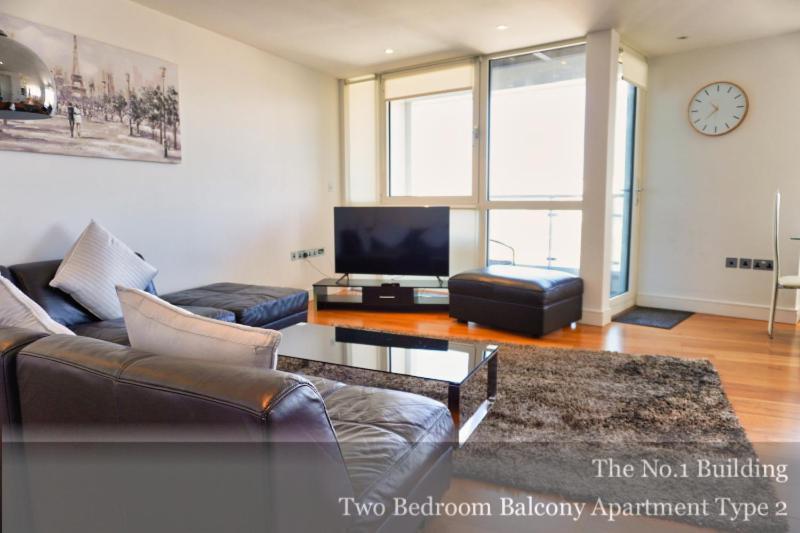 Gunwharf Quays Apartments Портцмаус Экстерьер фото