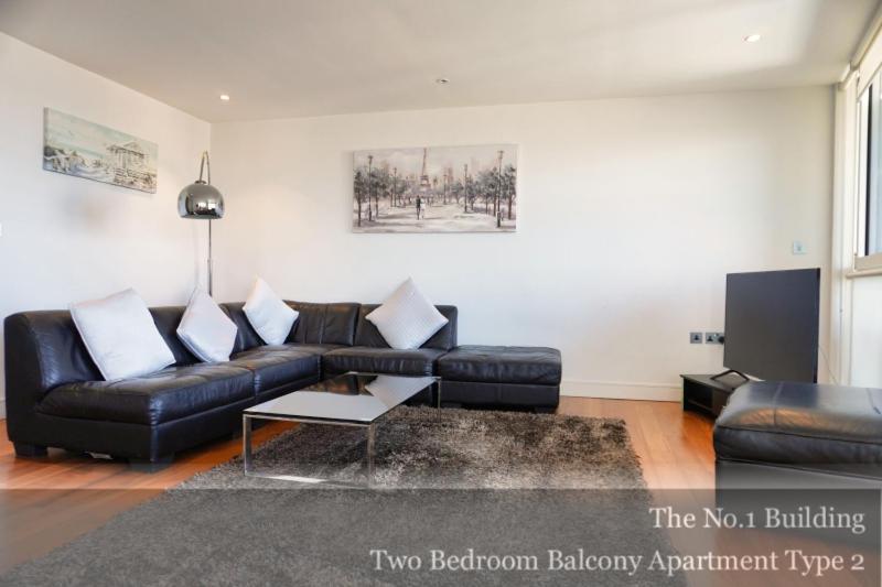 Gunwharf Quays Apartments Портцмаус Экстерьер фото