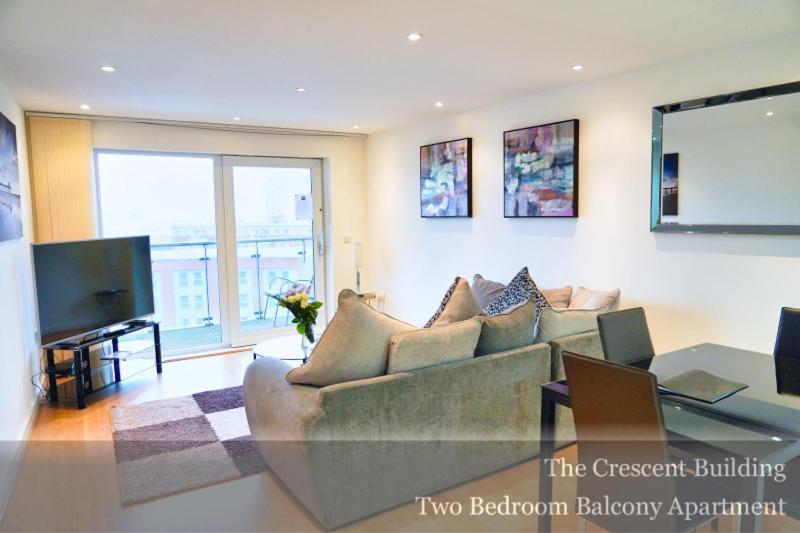 Gunwharf Quays Apartments Портцмаус Экстерьер фото