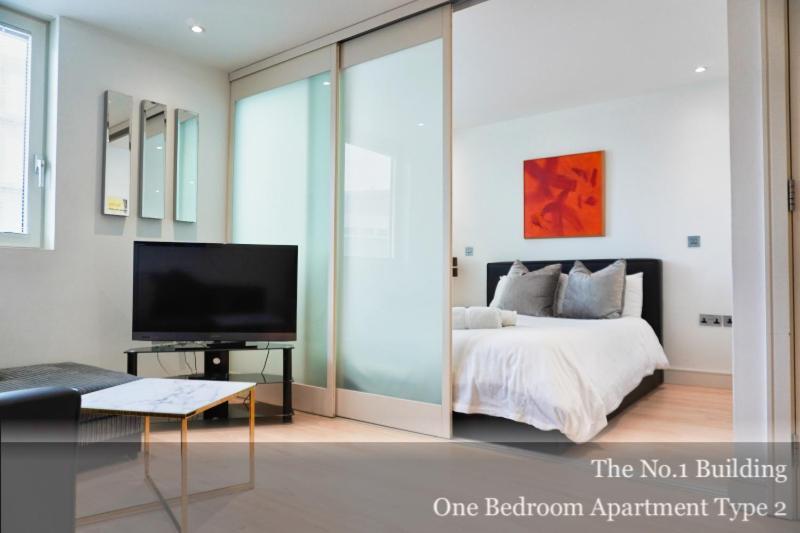Gunwharf Quays Apartments Портцмаус Экстерьер фото