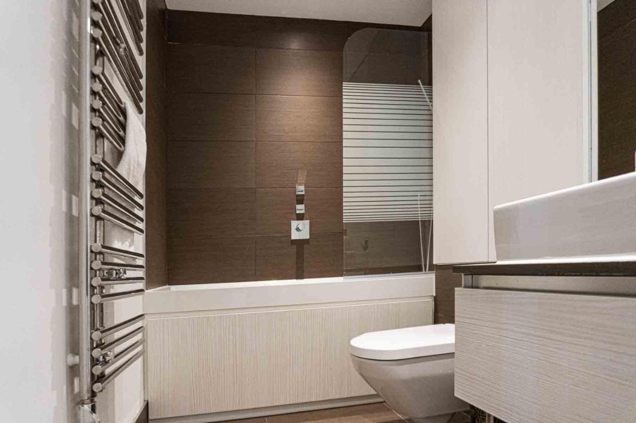 Gunwharf Quays Apartments Портцмаус Экстерьер фото