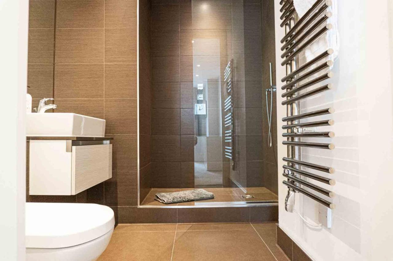 Gunwharf Quays Apartments Портцмаус Экстерьер фото